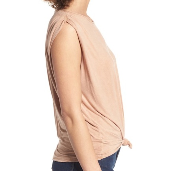 Sun & Shadow Super Soft Top Cinched Sleeve Tee - Picture 3 of 5